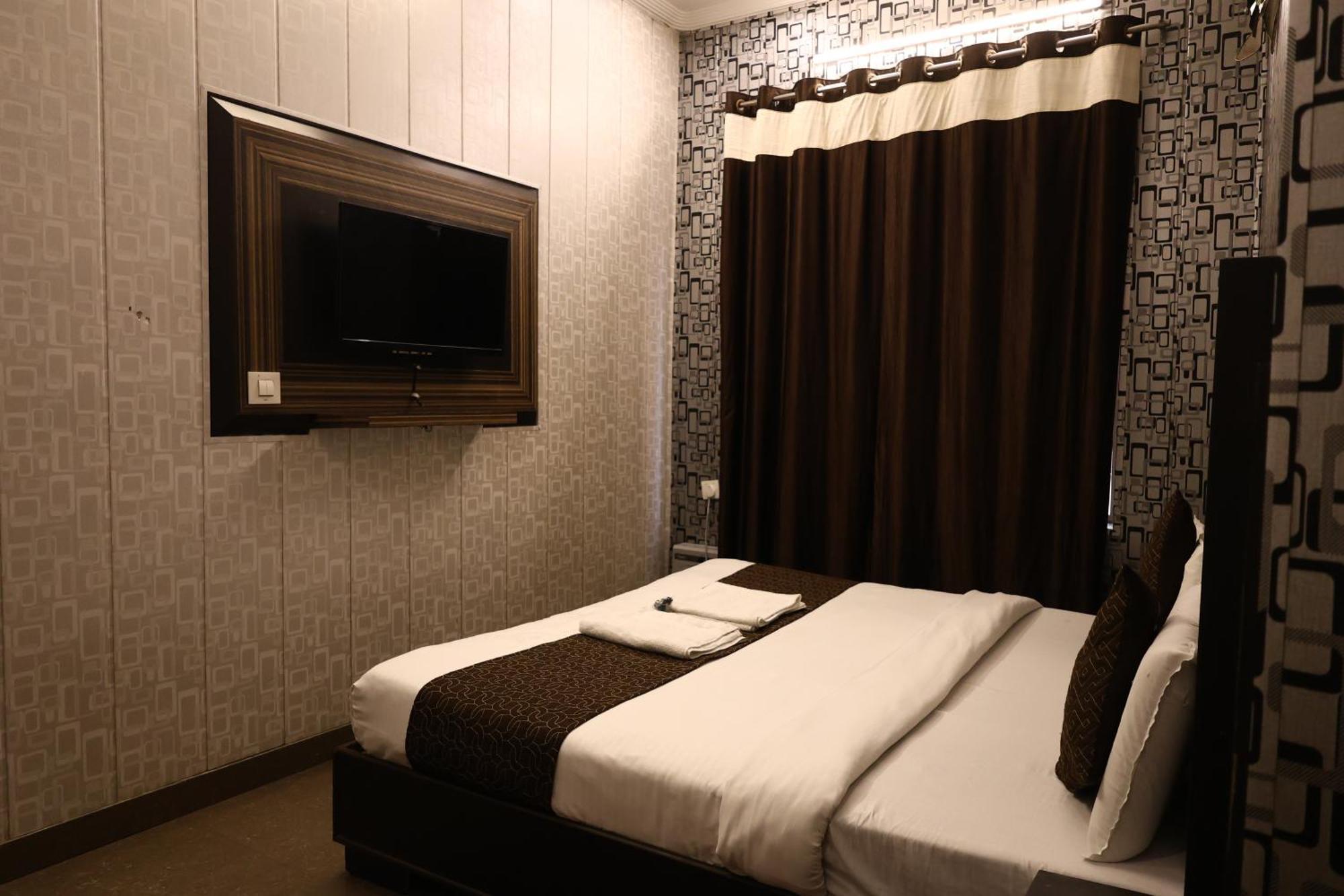 Hotel Pardesi Haridwār Εξωτερικό φωτογραφία