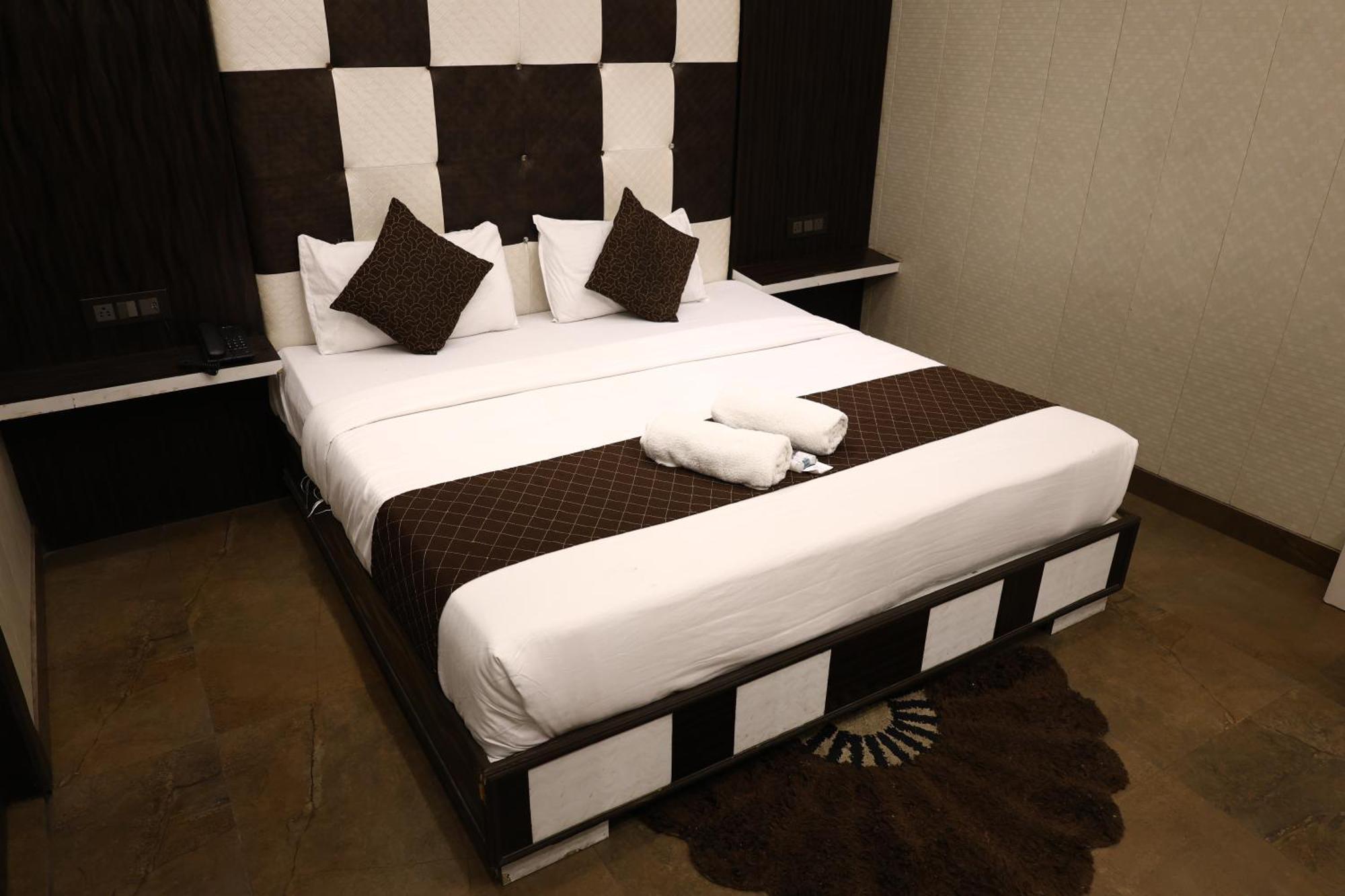 Hotel Pardesi Haridwār Εξωτερικό φωτογραφία